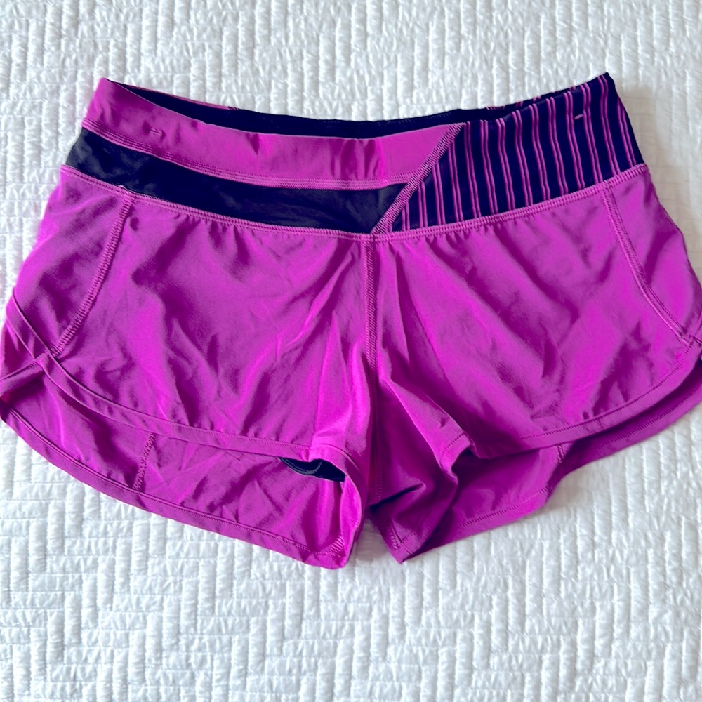 Lululemon Speed Shorts size 4